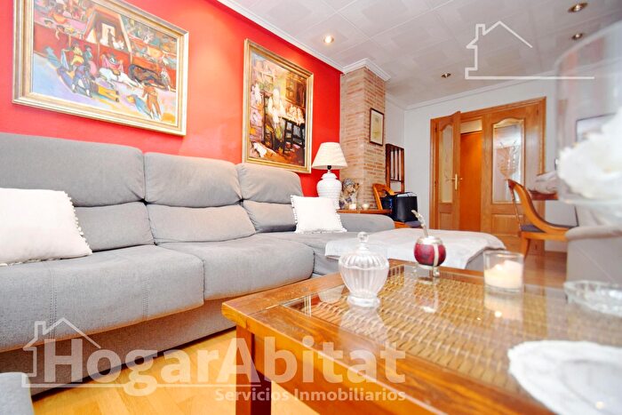 Piso en venta en Moncada, Valencia de 3 habitaciones
