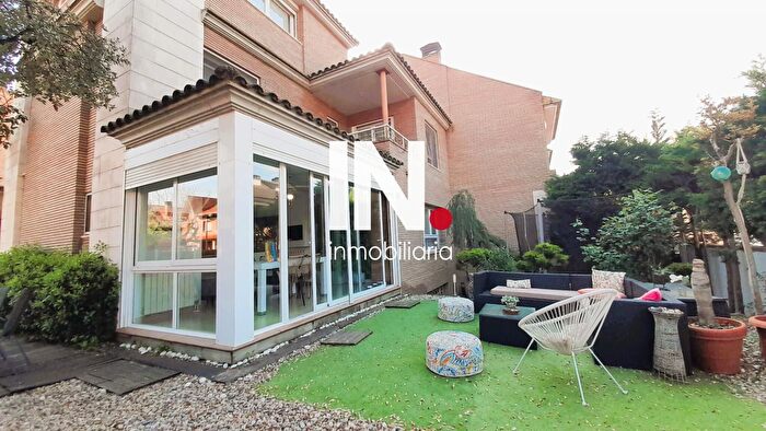 Casa en venta en Ciutat Jardí, Lleida Capital de 5 habitaciones