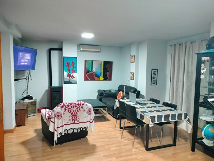 Piso en venta en Llutxent, Valencia de 3 habitaciones