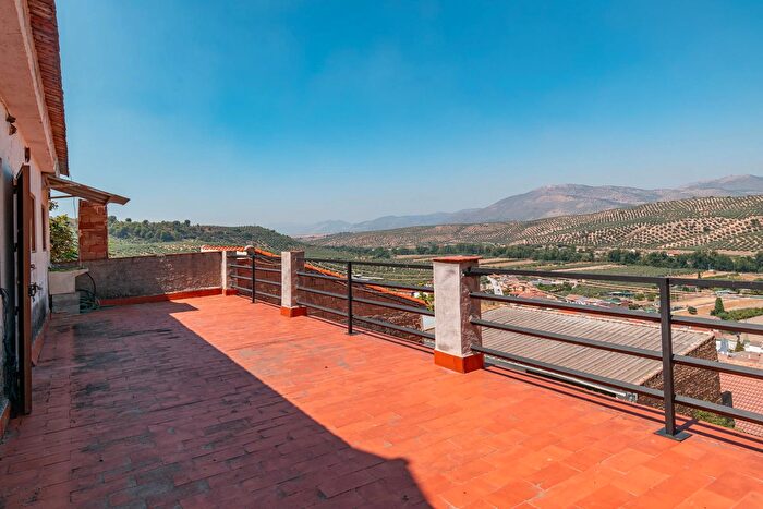 Casa en venta en Deifontes, Granada de 3 habitaciones