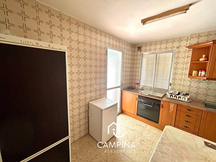 Casas en venta y pisos alquiler - 2