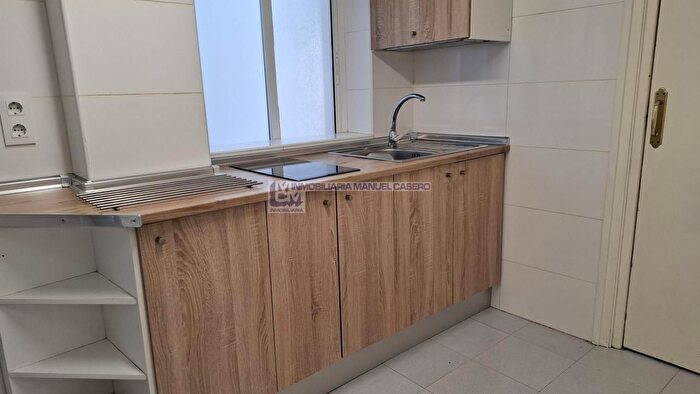 Casas en venta y pisos alquiler - 3