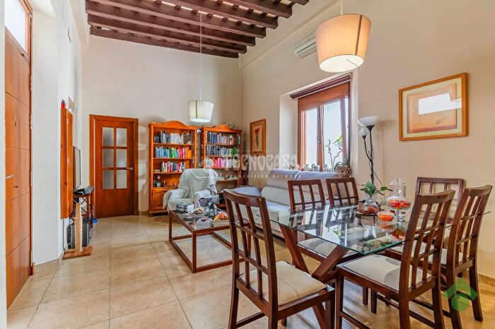 Casas en venta y pisos alquiler - 1