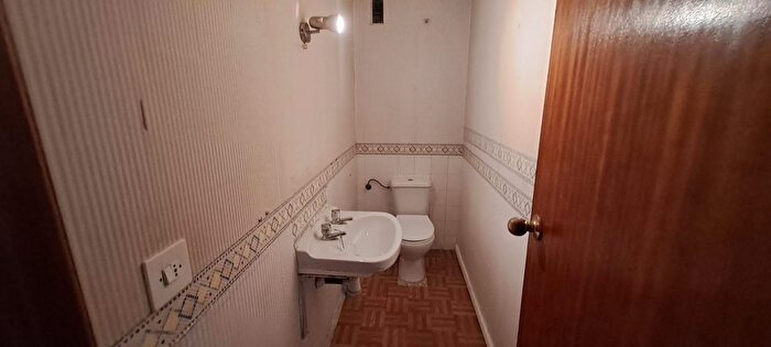 Casas en venta y pisos alquiler - 2