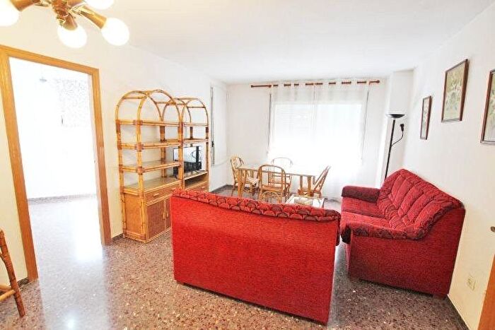 Piso en venta en San Blas, Santo Domigo de 4 habitaciones