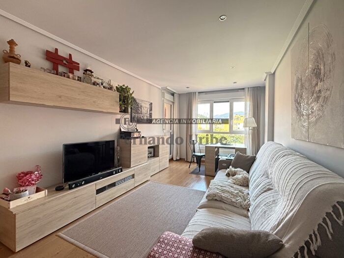Piso en venta en Abadiño, Bizkaia de 3 habitaciones