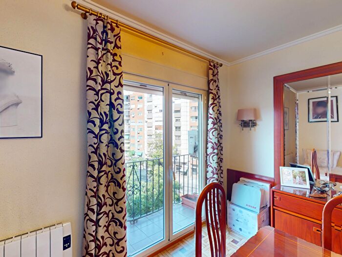 Piso en venta en Camins al Grau, Camí Fondo de 3 habitaciones