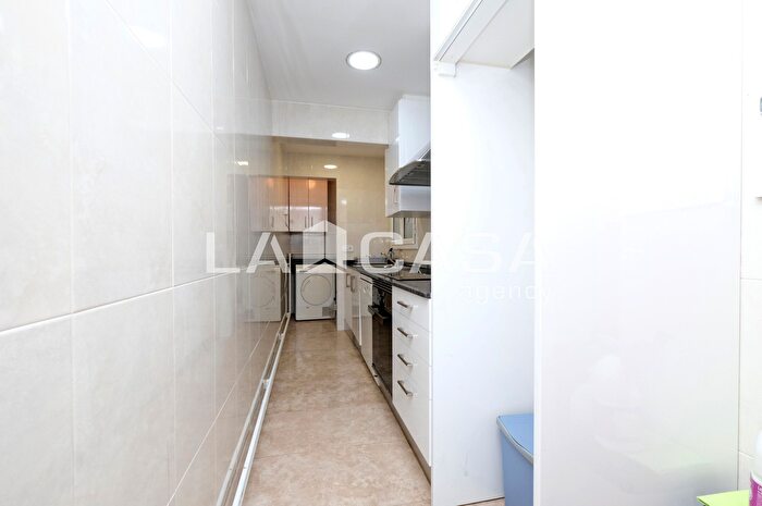 Casas en venta y pisos alquiler - 2