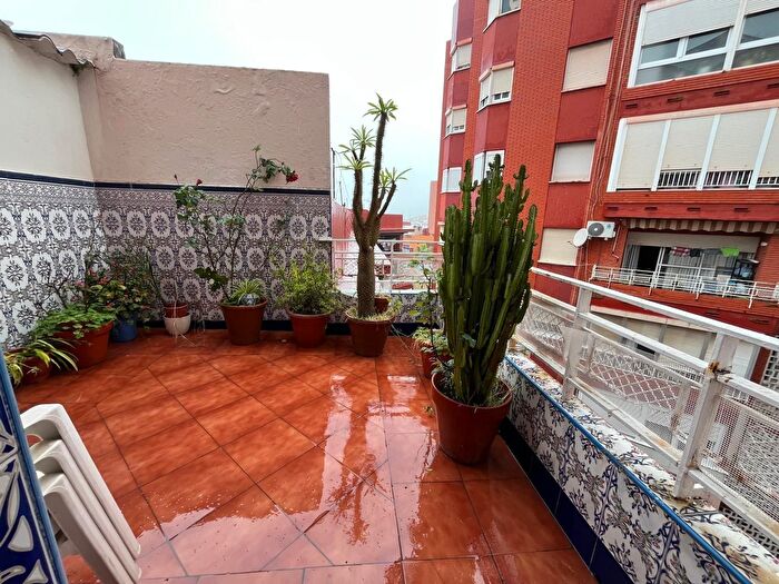 Piso en venta en Bajadilla Fuente Nueva, Algeciras de 3 habitaciones