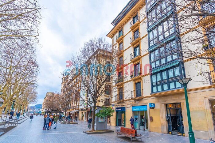 Piso en alquiler en Centro, Área Romántica de 2 habitaciones