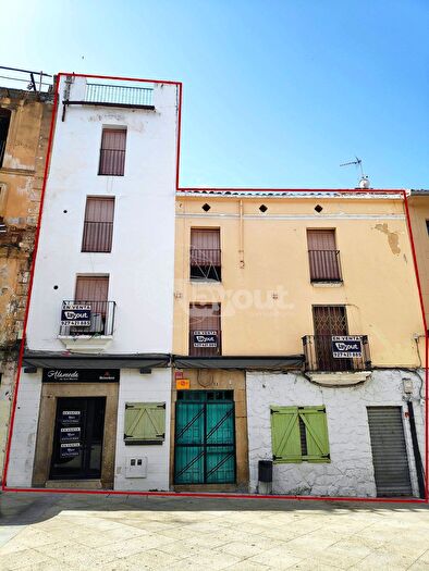 Casas en venta y pisos alquiler - 1