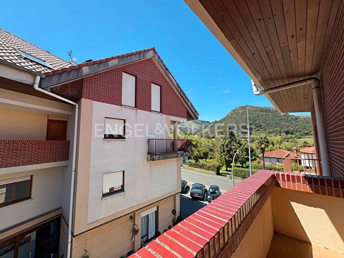Casas en venta y pisos alquiler - 2
