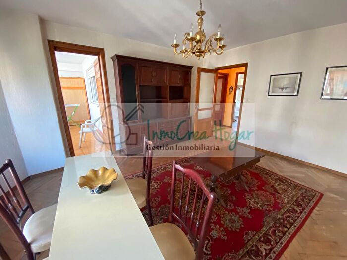 Casas en venta y pisos alquiler - 1