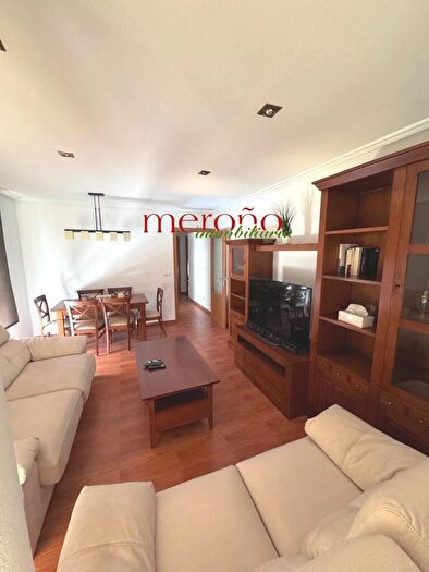 Casas en venta y pisos alquiler - 1
