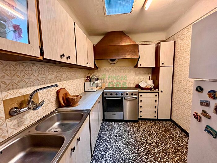 Casas en venta y pisos alquiler - 2