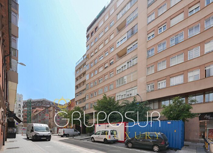 Casas en venta y pisos alquiler - 2
