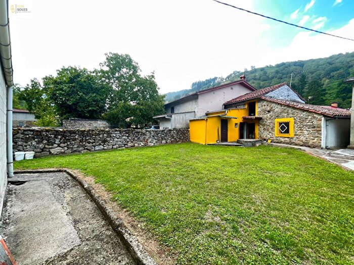 Casas en venta y pisos alquiler - 1