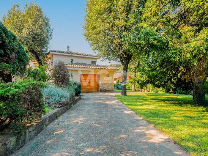 Casa en venta en Tavèrnoles, Barcelona de 7 habitaciones