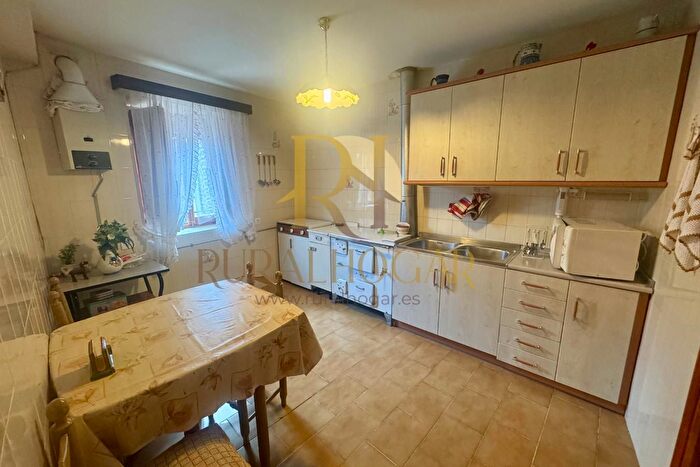 Casas en venta y pisos alquiler - 2