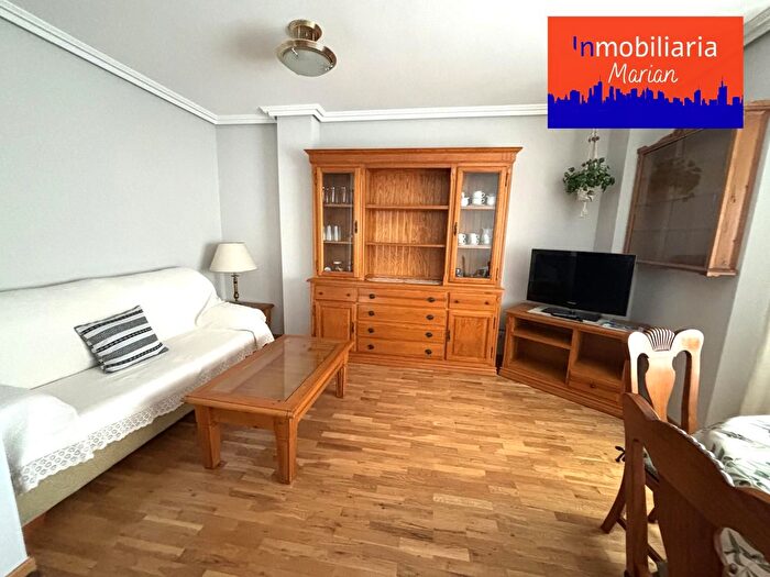 Casas en venta y pisos alquiler - 1