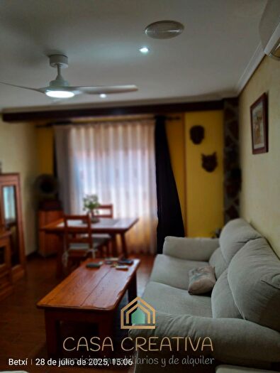 Casas en venta y pisos alquiler - 1