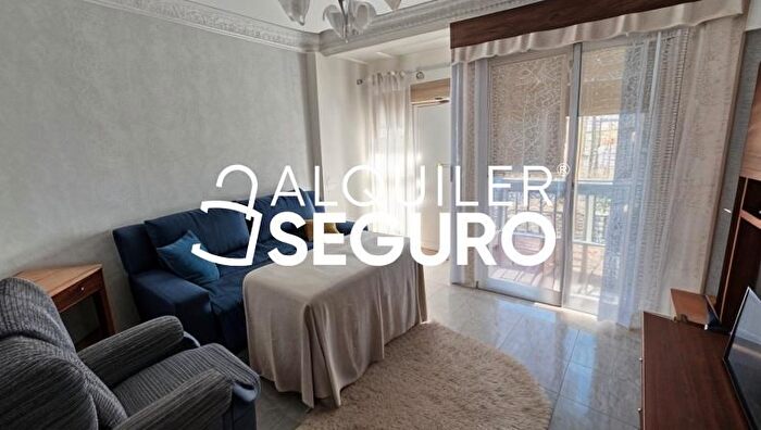 Piso en alquiler en Macarena, Cruz Roja de 2 habitaciones