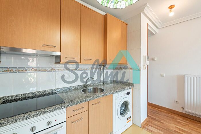 Casas en venta y pisos alquiler - 2