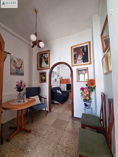 Casas en venta y pisos alquiler - 2