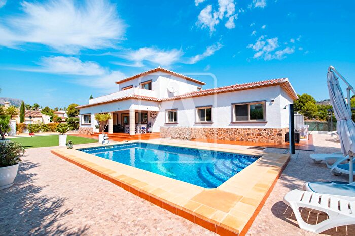Casa en venta en Carrió La Merced Los Pinos, Calpe Calp de 4 habitaciones