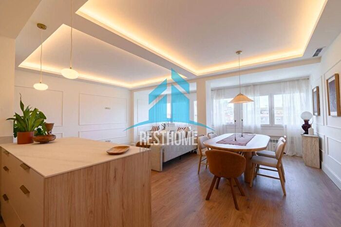 Casas en venta y pisos alquiler - 1