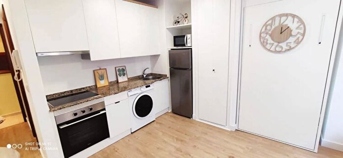 Casas en venta y pisos alquiler - 1