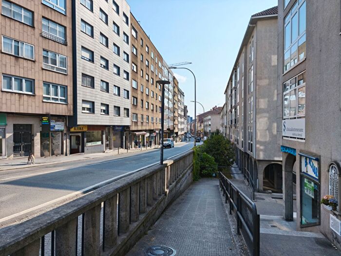 Casas en venta y pisos alquiler - 1
