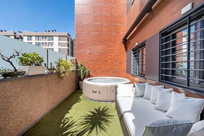 Casas en venta y pisos alquiler - 1