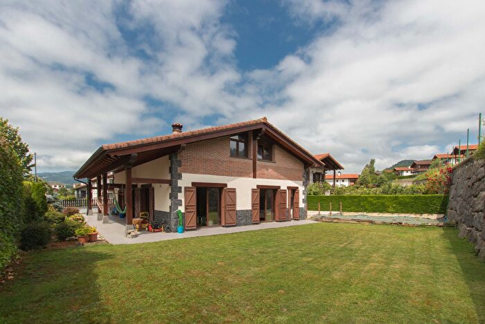 Casas en venta y pisos alquiler - 1