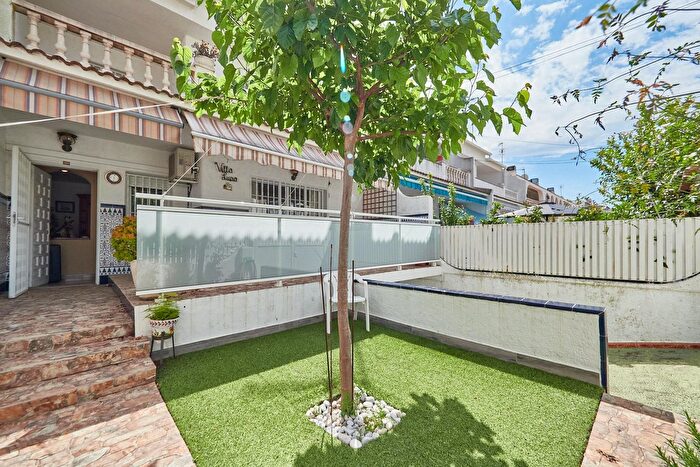 Casas en venta y pisos alquiler - 1