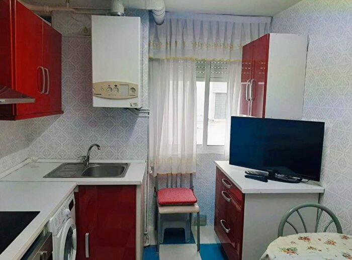 Casas en venta y pisos alquiler - 2