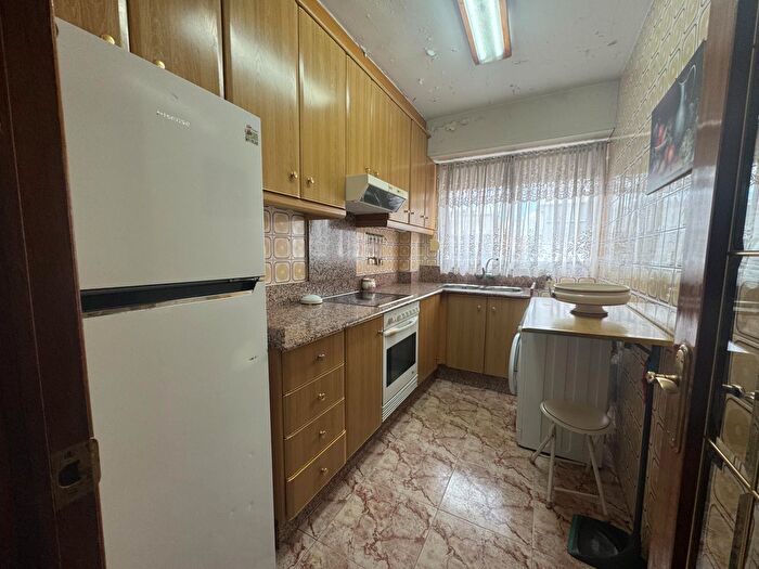 Casas en venta y pisos alquiler - 2