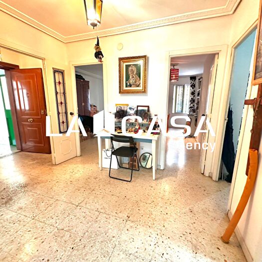 Casas en venta y pisos alquiler - 3
