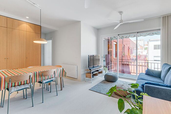 Piso en venta en Sant Andreu, El Congrés i els Indians de 2 habitaciones