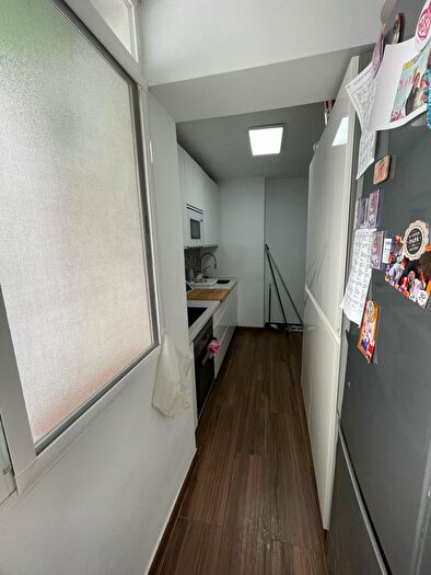 Casas en venta y pisos alquiler - 2