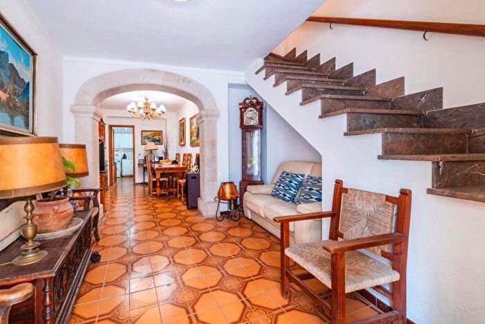 Casas en venta y pisos alquiler - 2