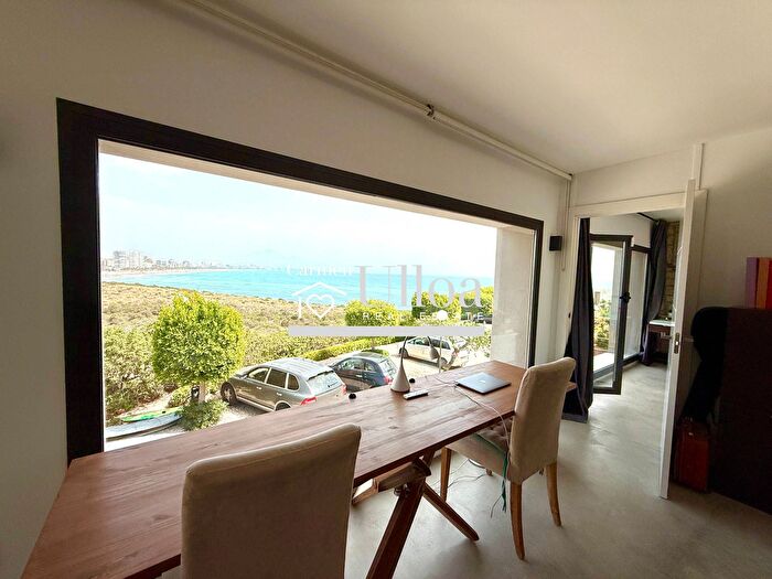 Casa en alquiler en Playa de San Juan El Cabo de las Huertas, Cabo de las Huertas de 2 habitaciones