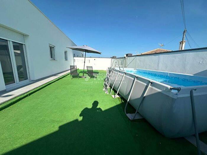 Casas en venta y pisos alquiler - 1