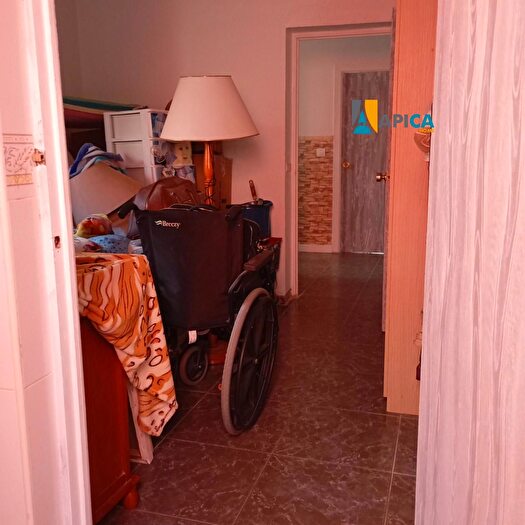 Casas en venta y pisos alquiler - 3