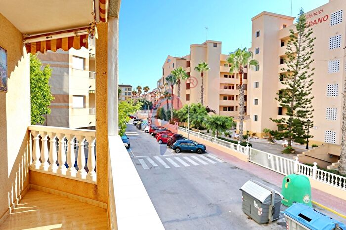 Piso en venta en Las Viñas, Guardamar del Segura de 3 habitaciones