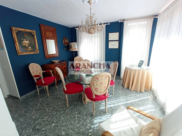 Piso en venta en Andalucía, Cádiz de 2 habitaciones