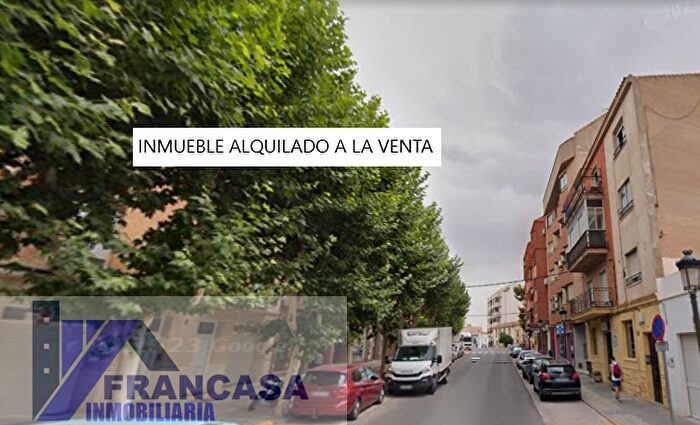 Casas en venta y pisos alquiler - 1