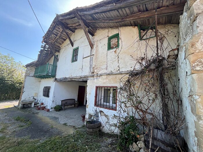 Casas en venta y pisos alquiler - 1