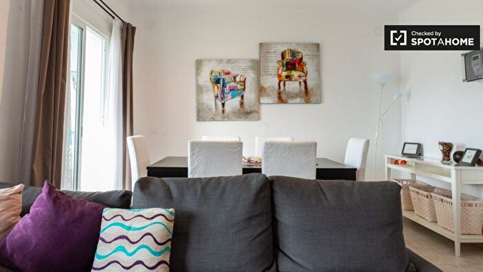 Piso en alquiler en Nou Barris, El Turó de la Peira de 2 habitaciones