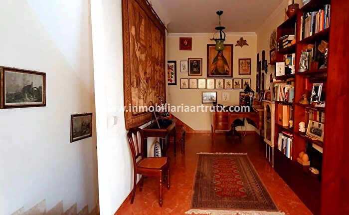 Casas en venta y pisos alquiler - 3